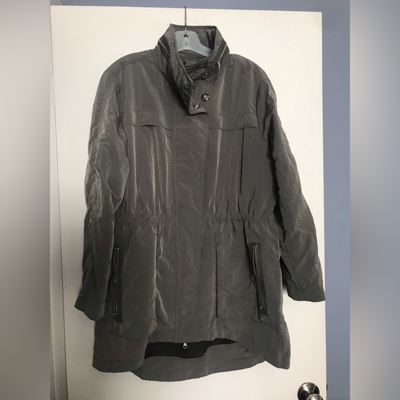 Jacket - Picture 4 of 5